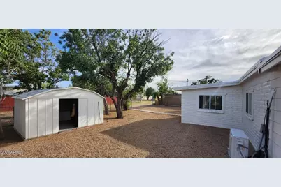 118 E Pinal Street, Huachuca City, AZ 85616 - Photo 2