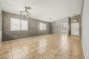 8613 W Crown King Rd, Tolleson, AZ 85353 - Photo 4