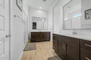 18977 W Desert Hls Dr, Surprise, AZ 85388 - Photo 20