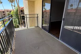 10330 W Thunderbird Blvd, Sun City, AZ 85351 - Photo 16