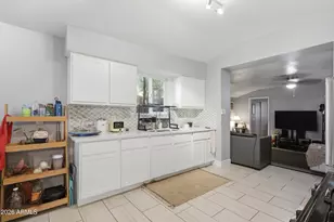 1911 E Harvard St, Phoenix, AZ 85006 - Photo 8