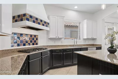 2341 W Bramble Berry Lane, Phoenix, AZ 85085 - Photo 8