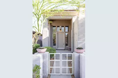 7647 E Los Gatos Drive, Scottsdale, AZ 85255 - Photo 2