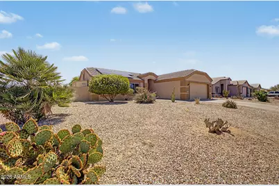 14121 S Redondo Road, Arizona City, AZ 85123 - Photo 2