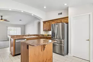 4050 N 155th Dr, Goodyear, AZ 85395 - Photo 10