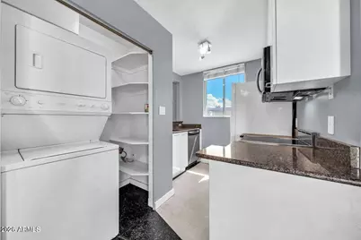 4206 N 38th Street #4, Phoenix, AZ 85018 - Photo 18