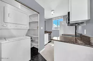 4206 N 38th St, Phoenix, AZ 85018 - Photo 18