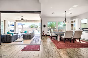 11613 W Tenaza Dr, Peoria, AZ 85383 - Photo 10