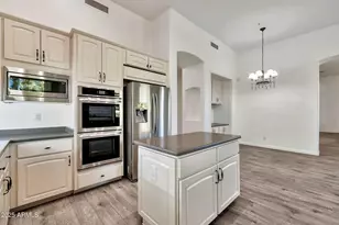 7460 E Tuckey Ln, Scottsdale, AZ 85250 - Photo 24