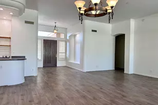 7460 E Tuckey Ln, Scottsdale, AZ 85250 - Photo 16