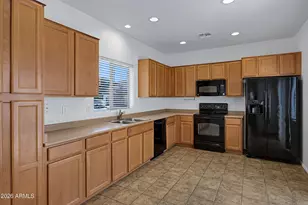 4774 E Laurel Ct, Gilbert, AZ 85234 - Photo 8