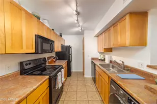 1385 W University Ave, Flagstaff, AZ 86001 - Photo 6
