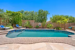 2617 W Via Vista Dr, Phoenix, AZ 85086 - Photo 40