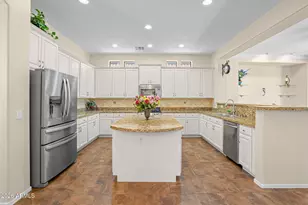 2617 W Via Vista Dr, Phoenix, AZ 85086 - Photo 12