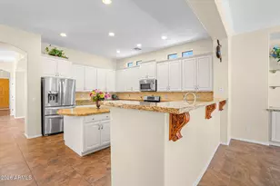 2617 W Via Vista Dr, Phoenix, AZ 85086 - Photo 16