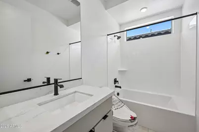 7961 W Loma Lane, Peoria, AZ 85345 - Photo 32