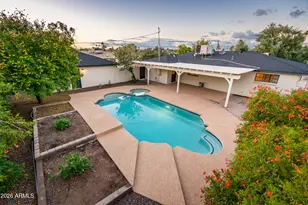 2111 W Solano Dr, Phoenix, AZ 85015 - Photo 4
