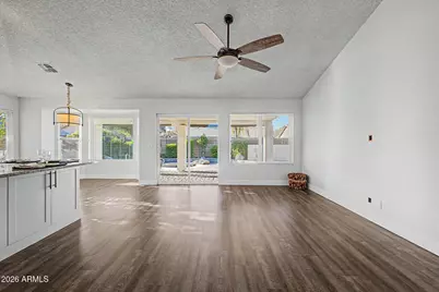7302 E Clovis Avenue, Mesa, AZ 85208 - Photo 10