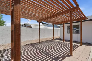 182 S Oak St, Chandler, AZ 85226 - Photo 38