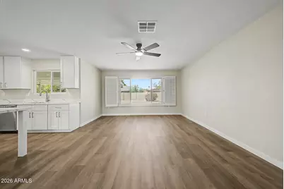 18022 N 135th Avenue, Sun City West, AZ 85375 - Photo 6