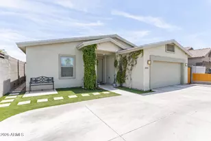 2919 E Monroe St, Phoenix, AZ 85034 - Photo 1