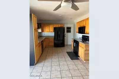 1944 W Kristal Way, Phoenix, AZ 85027 - Photo 18