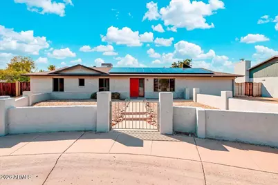 1944 W Kristal Way, Phoenix, AZ 85027 - Photo 1