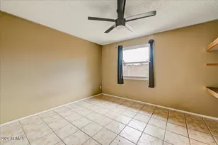 1944 W Kristal Way, Phoenix, AZ 85027 - Photo 14
