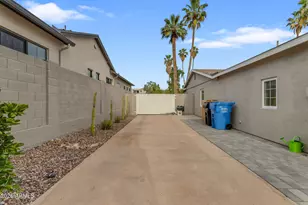 4126 N 44th Pl, Phoenix, AZ 85018 - Photo 34