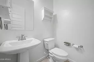 937 E La Mirada Dr, Phoenix, AZ 85042 - Photo 14
