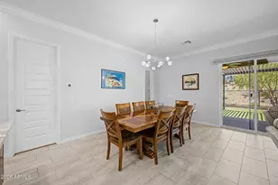 937 E La Mirada Dr, Phoenix, AZ 85042 - Photo 8