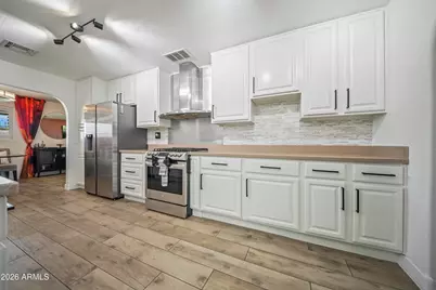 2827 N 69th Place, Scottsdale, AZ 85257 - Photo 12