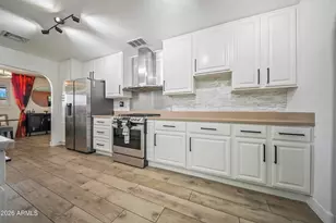 2827 N 69th Pl, Scottsdale, AZ 85257 - Photo 12