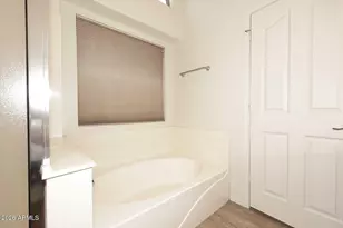 4517 E Melinda Ln, Phoenix, AZ 85050 - Photo 24