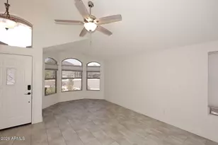 4517 E Melinda Ln, Phoenix, AZ 85050 - Photo 16