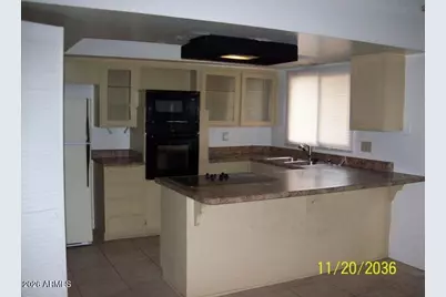 6549 N 44th Avenue, Glendale, AZ 85301 - Photo 2