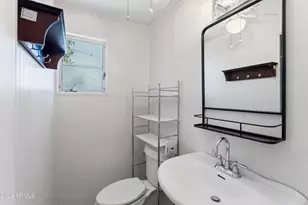1130 E Colter St, Phoenix, AZ 85014 - Photo 26