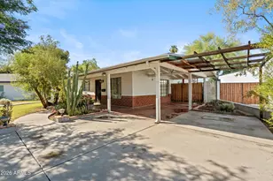 1130 E Colter St, Phoenix, AZ 85014 - Photo 2
