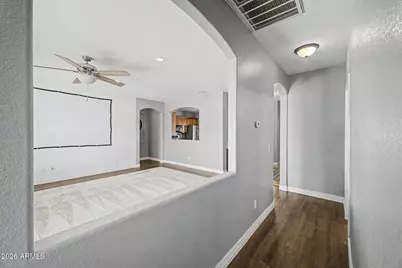 7517 S 15th Drive, Phoenix, AZ 85041 - Photo 6