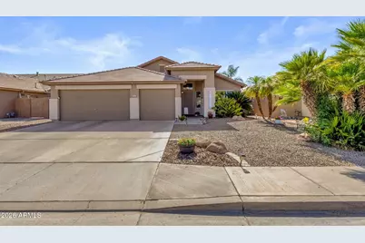 672 N Bridlegate Drive, Gilbert, AZ 85234 - Photo 2