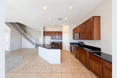 17104 N Oliveto Avenue, Maricopa, AZ 85138 - Photo 10