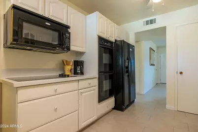 10846 N 109th Avenue, Sun City, AZ 85351 - Photo 16