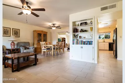 10846 N 109th Avenue, Sun City, AZ 85351 - Photo 2