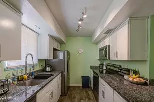 401 E Pecan Rd, Phoenix, AZ 85040 - Photo 4