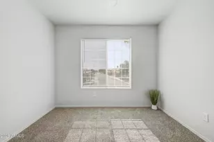 101 N Del Pueblo Pl, Chandler, AZ 85226 - Photo 44