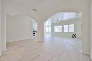 30870 N 125th Dr, Peoria, AZ 85383 - Photo 6