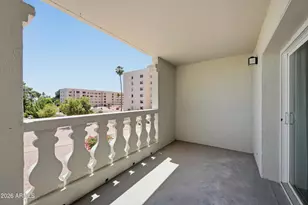 7940 E Camelback Rd, Scottsdale, AZ 85251 - Photo 16