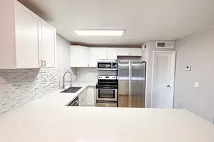 8055 E Thomas Rd, Scottsdale, AZ 85251 - Photo 2