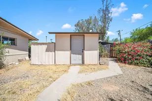 1330 E Catalina Dr, Phoenix, AZ 85014 - Photo 36