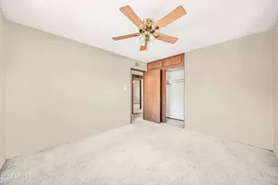 1330 E Catalina Dr, Phoenix, AZ 85014 - Photo 24
